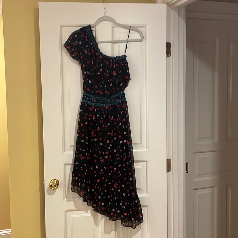 Joie floral maxi dress. One shloulder.